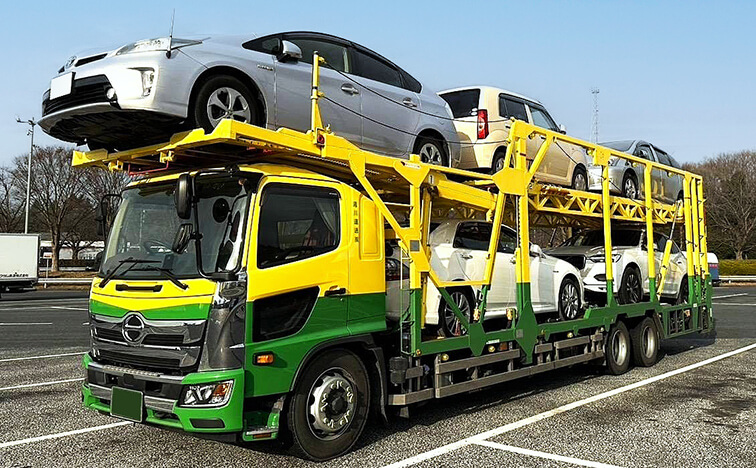 湯川運送主力車両です。